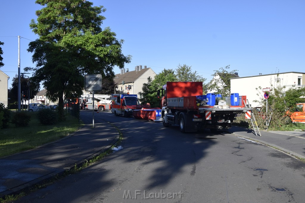 Grossfeuer Einfamilienhaus Siegburg Muehlengrabenstr P1280.JPG - Miklos Laubert